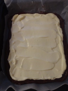 brownie with cream cheese